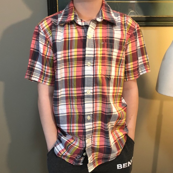 GAP Button Down Shirt - Picture 2 of 4